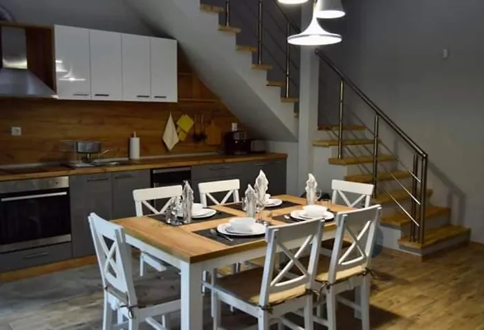 тузлата пентхаус / Tuzlata Penthouse Apartment *